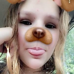 Meet your Posher, Kylie